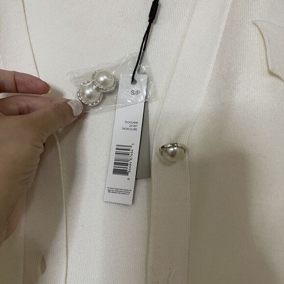 NWT T Tahari ivory knit classic pearl button cardigan sweater elegant small - Picture 2 of 7